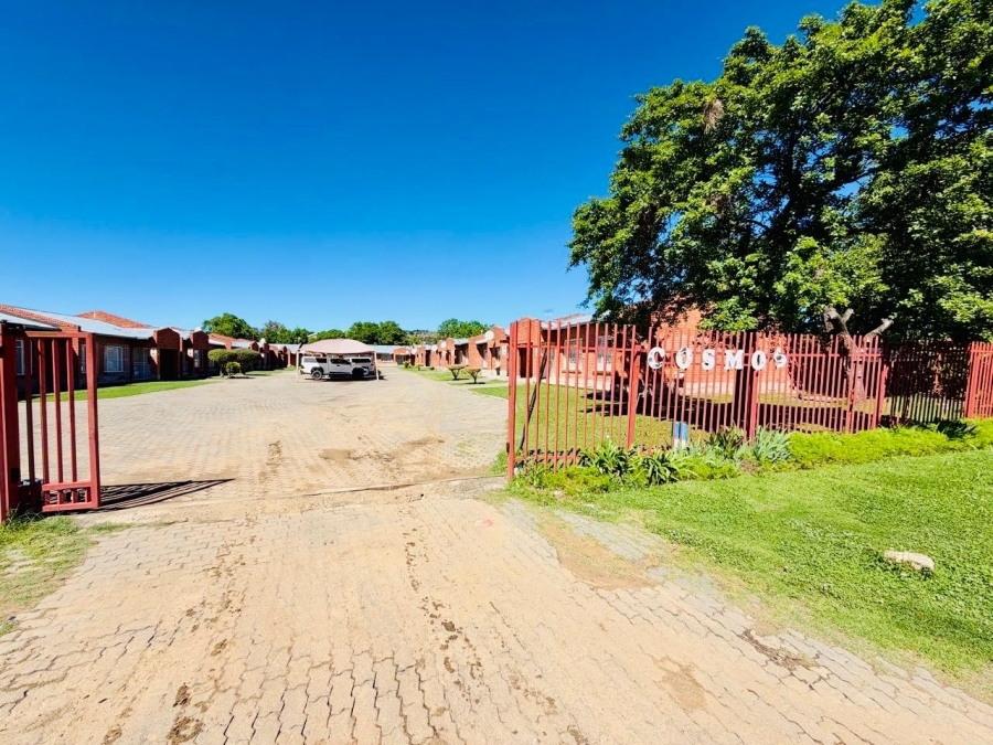 2 Bedroom Property for Sale in Ladybrand Free State